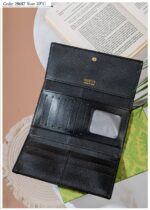 Photo 6005814042180046549 y