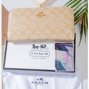 Photo 6005814042180046871 y