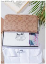 Photo 6005814042180046873 y