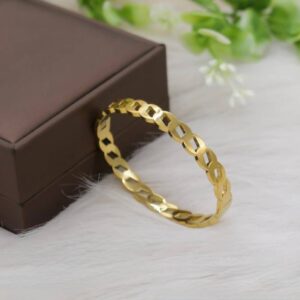 Photo 6012353980291731087 w