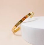 Photo 6012353980291731101 w