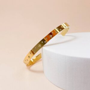 Photo 6012353980291731101 w