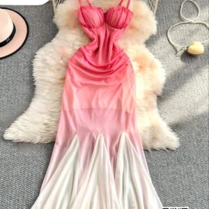 Photo 6016896144430451085 y