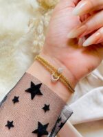 Photo 6023910783802526513 y