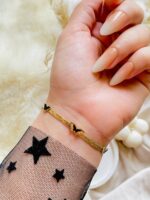 Photo 6023910783802526519 y