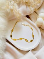 Photo 6023910783802526523 y