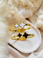 Photo 6023910783802526551 y