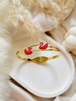 Photo 6023910783802526560 y