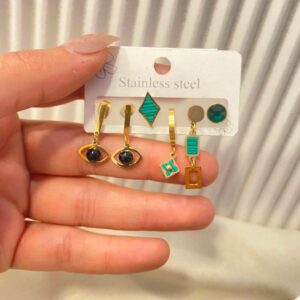 Photo 6026220449710591904 y