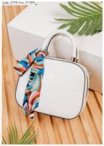 Photo 6028319078105598311 y