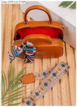 Photo 6028319078105598316 y