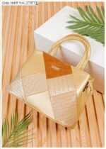 Photo 6028319078105598418 y