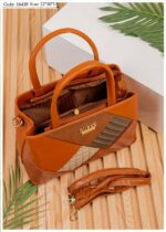 Photo 6028319078105598421 y