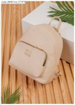 Photo 6028319078105598433 y