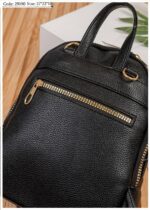 Photo 6028319078105598440 y