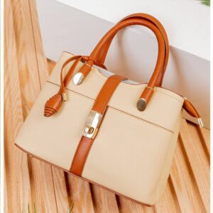 Photo 6028319078105598452 y