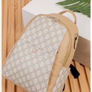 Photo 6028319078105598473 y