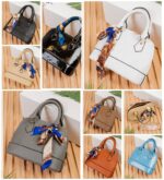 Photo 6028319078105598504 y