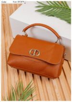 Photo 6028319078105598534 y