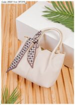 Photo 6028319078105598544 y