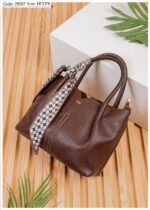 Photo 6028319078105598546 y