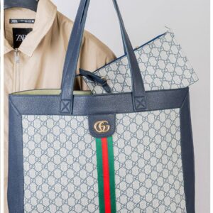 Photo 6028319078105598570 y