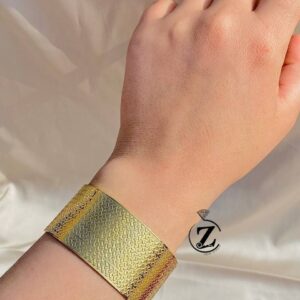 Photo 6028386560631752669 y