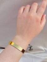 Photo 6028386560631752688 y