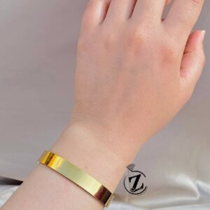 Photo 6028386560631752688 y