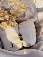 Photo 6028386560631752697 y