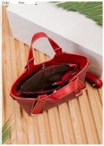 Photo 6028518532091859092 y