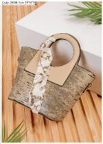 Photo 6028535699076140313 y