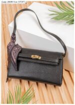 Photo 6028535699076140321 y