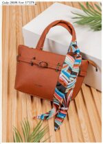 Photo 6028535699076140327 y