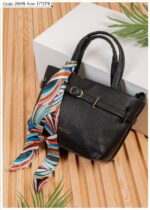 Photo 6028535699076140333 y