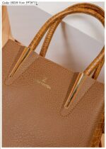 Photo 6028535699076140341 y