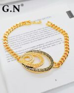 Photo 6030876095475204555 y