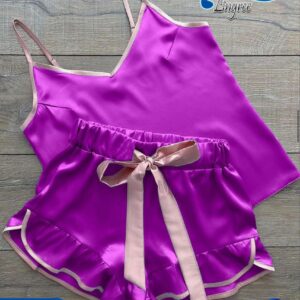 Photo 6032662995147623316 y