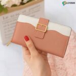 Photo 6035167850139421614 y