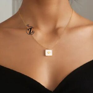 Photo 6037115703703750084 x