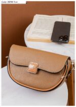 Photo 6048895824042855591 y