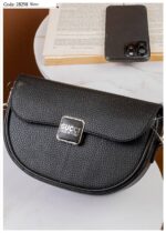 Photo 6048895824042855593 y