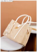 Photo 6048895824042855760 y