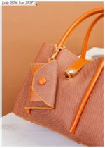 Photo 6048895824042855765 y