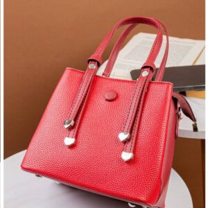 Photo 6048895824042855890 y