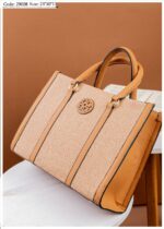 Photo 6048895824042855899 y