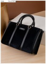 Photo 5780425024756976755 y