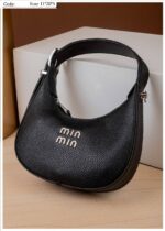 Photo 5780425024756976800 y