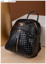 Photo 5780425024756976815 y