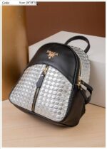 Photo 5780425024756976817 y